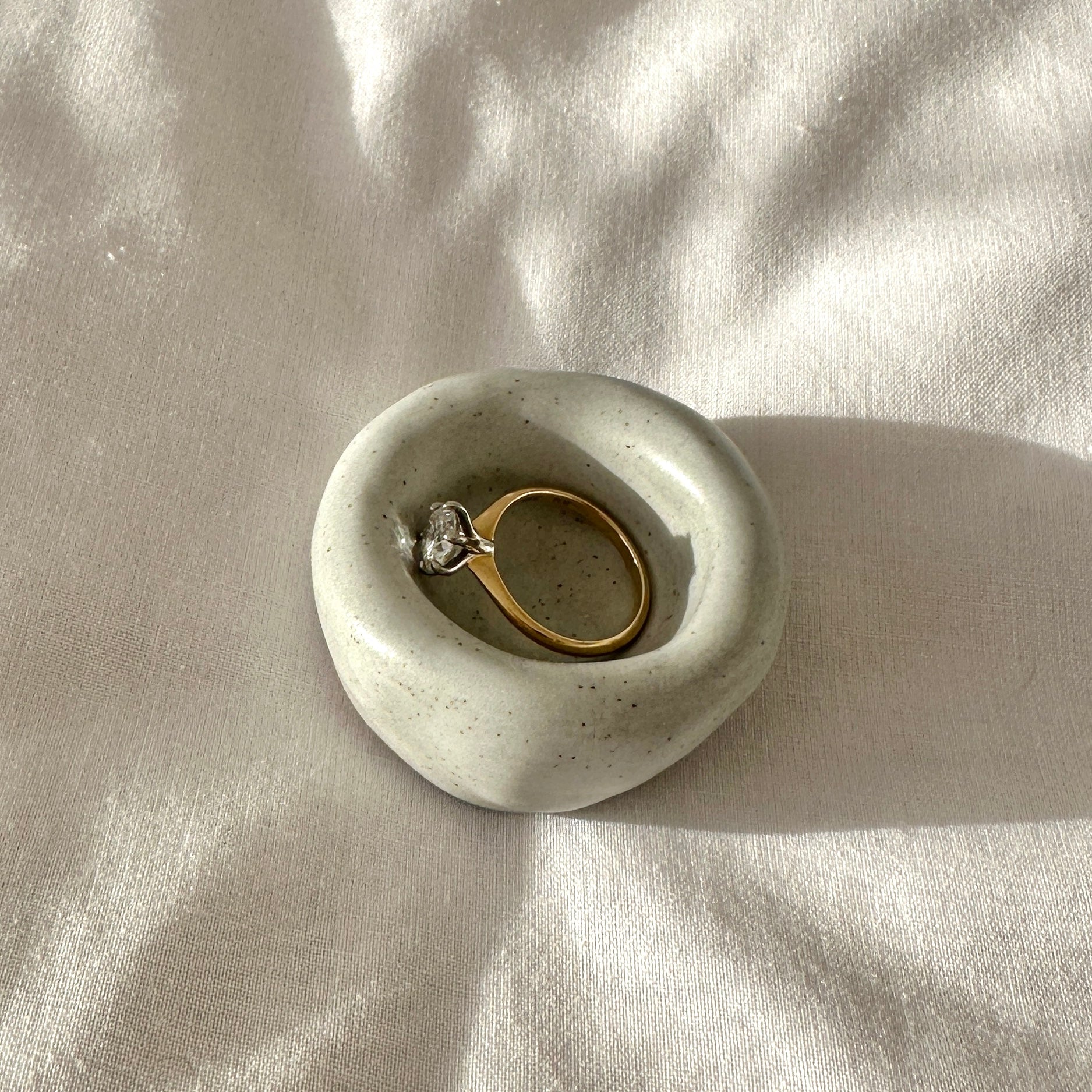 Seafoam Ring Dish